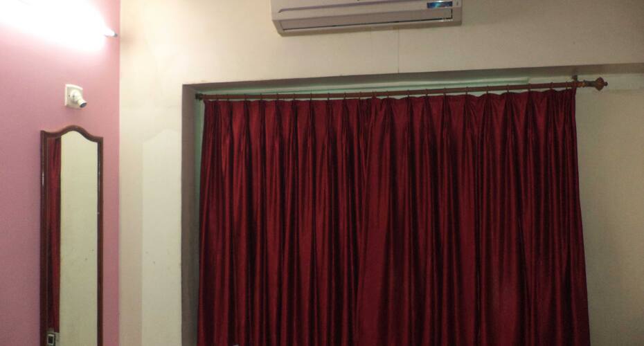 Hotel Malwa Palace, Ahmedabad 4